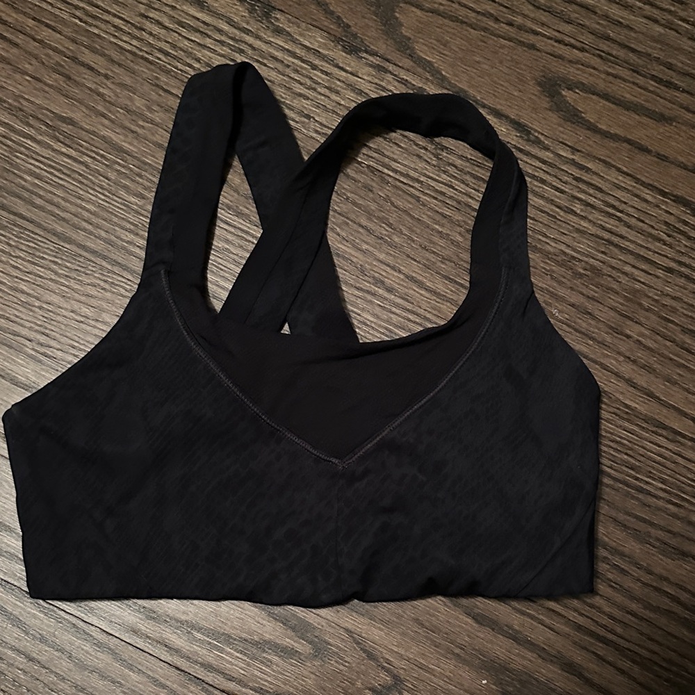 Women's Lululemon Black Sports Bra
